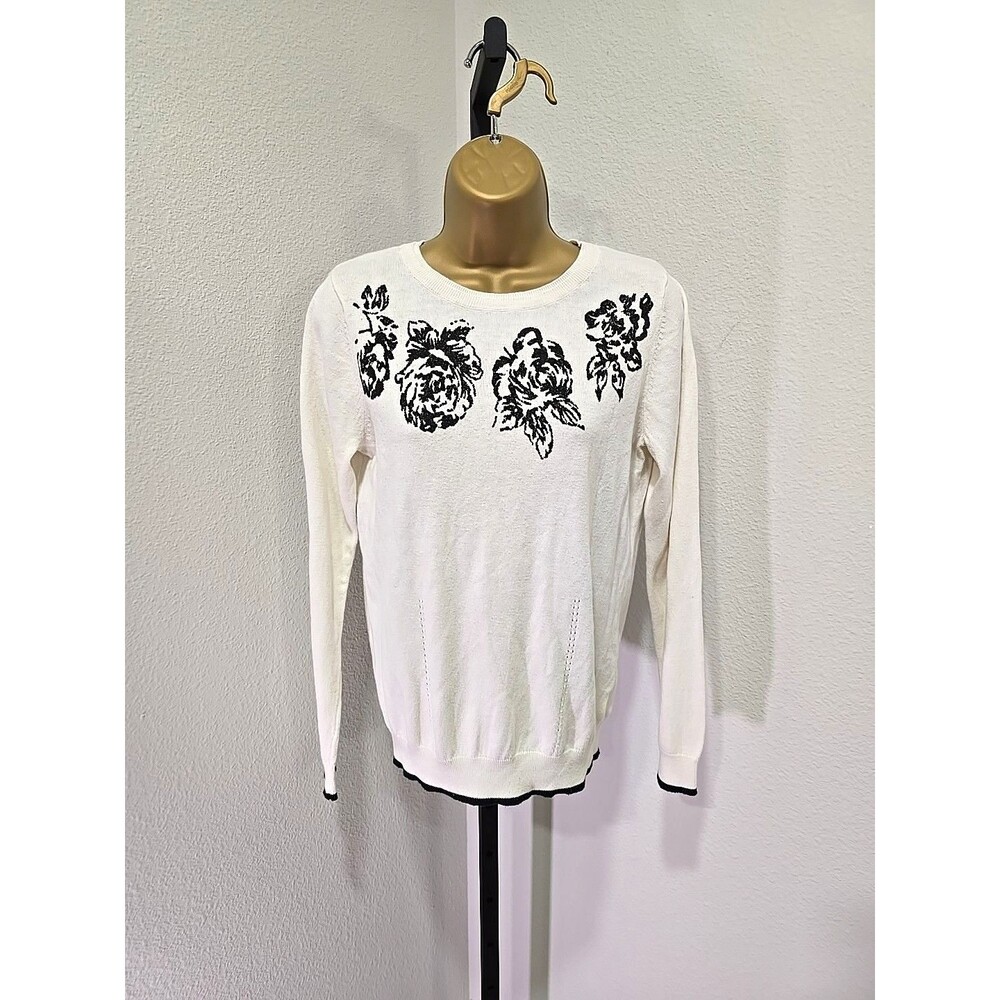 Elle Cream Black Beaded Floral Sweater Womens Med Cottage Quiet Luxury Old Money
